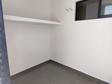 Casa en venta MOD. Bambú. 3 recamaras, piscina, garage techado, en privada residencial con amenidades.
