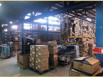 VENTA Propiedad Industrial HUECHURABA