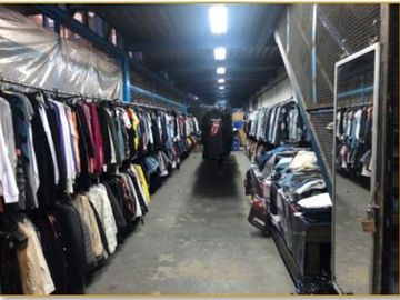 VENTA Propiedad Industrial HUECHURABA