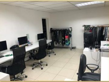VENTA Propiedad Industrial HUECHURABA