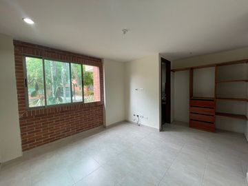 Casa Multifamiliar en Venta, Villa Campestre