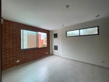 Casa Multifamiliar en Venta, Villa Campestre