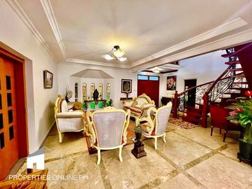 Elegant 2-Level Residence with Elevator and Pool in Valle Verde 5, Pasig City