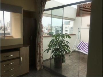 Duplex Cerca Al Aparque Gonzales Prada Entre Av. Javier Prado Y El Ejercito Cerca Super Mercados