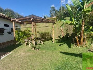 FINCA EN RIONEGRO
