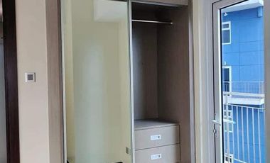 LEASE TO OWN PROMO IN 10years 1BR Fully Furnished Unit The Trion Towers BGC beside Sm Aura