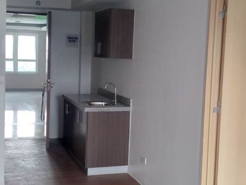 1 Bedroom Ready for Occupancy and Pre-selling Fairfield Hampton Gardens Condominium