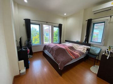 2-storey detached house for sale, corner house, area 144 sq m., Ratchaphruek Village. Ramkhamhaeng -Suwinthawong