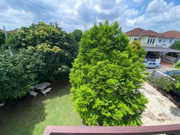 2-storey detached house for sale, corner house, area 144 sq m., Ratchaphruek Village. Ramkhamhaeng -Suwinthawong