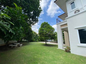 2-storey detached house for sale, corner house, area 144 sq m., Ratchaphruek Village. Ramkhamhaeng -Suwinthawong