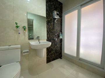 2-storey detached house for sale, corner house, area 144 sq m., Ratchaphruek Village. Ramkhamhaeng -Suwinthawong