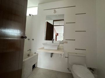 LINDO DEPARTAMENTO EN VENTA – URB. MIRAFLORES - CASTILLA - PIURA