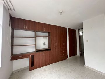 LINDO DEPARTAMENTO EN VENTA – URB. MIRAFLORES - CASTILLA - PIURA