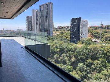 Se vende exclusivo departamento en Lomas Country Club en interlomas
