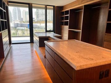 Se vende exclusivo departamento en Lomas Country Club en interlomas