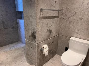 Se vende exclusivo departamento en Lomas Country Club en interlomas