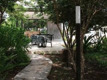 CASA EN VENTA EN MÉRIDA, YUCATÁ, CONKAL CON AMPLIO ESPACIO