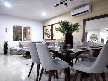 Venta de casa, diseño exclusivo a unos minutos de la playa