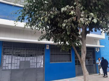 Vendo Inmueble Urbano a precio de remate en Av Prolongación La Mar - La Victoria a pocas cuadras del Emporio Comercial de Gamarra