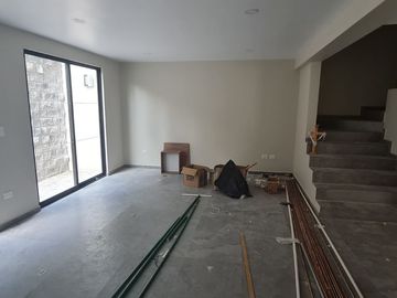 CASA EN VENTA EN ZAVALETA Y RECTA A CHOLULA