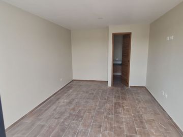 CASA EN VENTA EN ZAVALETA Y RECTA A CHOLULA