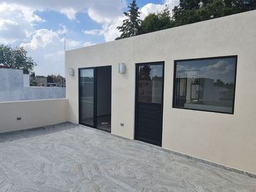 CASA EN VENTA EN ZAVALETA Y RECTA A CHOLULA
