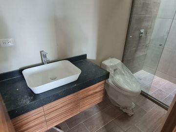CASA EN VENTA EN ZAVALETA Y RECTA A CHOLULA