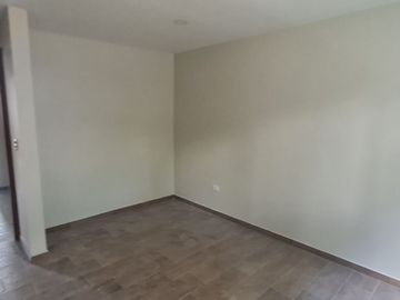 CASA EN VENTA EN ZAVALETA Y RECTA A CHOLULA