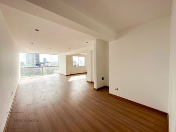 EXCLUSIVO TRIPLEX TIPO PENTHOUSE EN VENTA EN CORPAC SAN ISIDRO