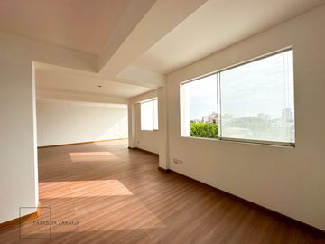 EXCLUSIVO TRIPLEX TIPO PENTHOUSE EN VENTA EN CORPAC SAN ISIDRO