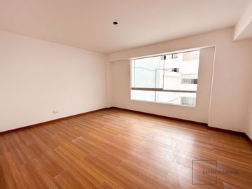 EXCLUSIVO TRIPLEX TIPO PENTHOUSE EN VENTA EN CORPAC SAN ISIDRO