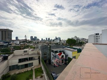 EXCLUSIVO TRIPLEX TIPO PENTHOUSE EN VENTA EN CORPAC SAN ISIDRO
