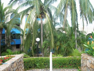 ACAPULCO NAUTICO.  OPORTUNIDAD. VENDO BONITO Y CONFORTABLE DEPARTAMENTO EN CONDOMINIO DE LUJO