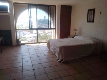 ACAPULCO NAUTICO.  OPORTUNIDAD. VENDO BONITO Y CONFORTABLE DEPARTAMENTO EN CONDOMINIO DE LUJO