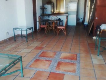 ACAPULCO NAUTICO.  OPORTUNIDAD. VENDO BONITO Y CONFORTABLE DEPARTAMENTO EN CONDOMINIO DE LUJO