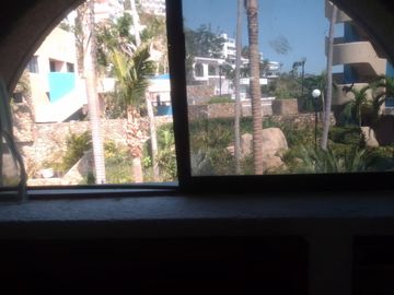 ACAPULCO NAUTICO.  OPORTUNIDAD. VENDO BONITO Y CONFORTABLE DEPARTAMENTO EN CONDOMINIO DE LUJO