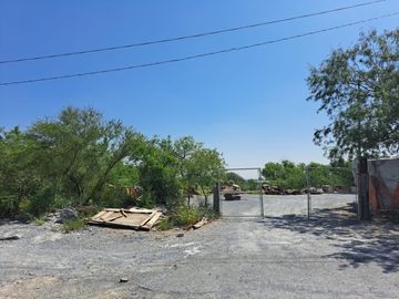 TERRENO EN VENTA EN APODACA, NUEVO LEON, ZONA SANTA ROSA, INVERSIONISTAS, 42585 M2, MUY CERCA VALLE LA RIOJA