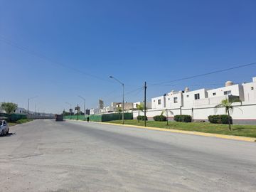 TERRENO EN VENTA EN APODACA, NUEVO LEON, ZONA SANTA ROSA, INVERSIONISTAS, 42585 M2, MUY CERCA VALLE LA RIOJA