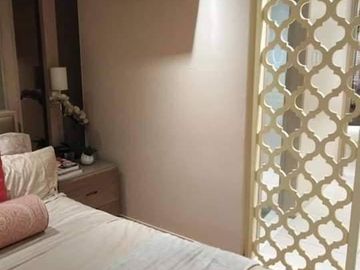 METRO MANILA High End Condo Modern Minimialist Condo near Hotel Mall Resturants and Airport Hospital School Office  HIGH END BUT AFFORDABLE CONDO IN S
