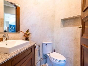 Boca Raton Inspired Luxury Villa for SALE in Affluent Neighborhood Saraphi