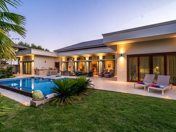 Boca Raton Inspired Luxury Villa for SALE in Affluent Neighborhood Saraphi
