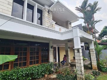 Rumah BAGUS & Terawat Dijual Di Jl Kencana Pondok Indah Jakarta Selatan