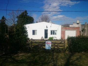 Casa De 4 Amb. (pipinas, Partido De Punta Indio).