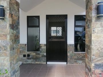 Super Low Price Beachfront House Fully Furnished
