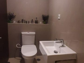 APARTEMEN MEWAH STRATEGIS MT HARYONO TEBET JAKARTA SELATAN