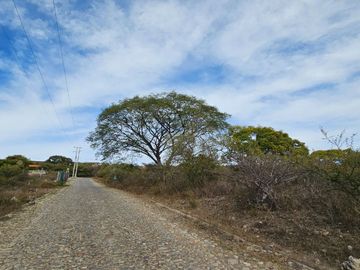Terreno en Venta en Lomas del Country de Chapala, San Nicolas de Ibarra, Chapala, Jalisco