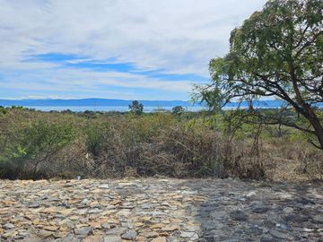 Terreno en Venta en Lomas del Country de Chapala, San Nicolas de Ibarra, Chapala, Jalisco