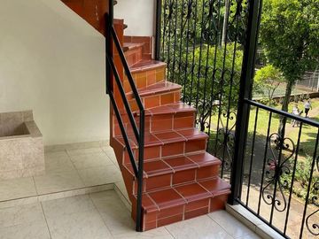 venta excelentre edificio con renta - primero de mayo - sur central