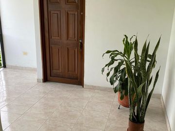venta excelentre edificio con renta - primero de mayo - sur central