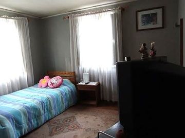 AVENIDA ERRAZURIZ, CASA, DEPTO Y DOS CABAÑAS $ 286.000.000.
